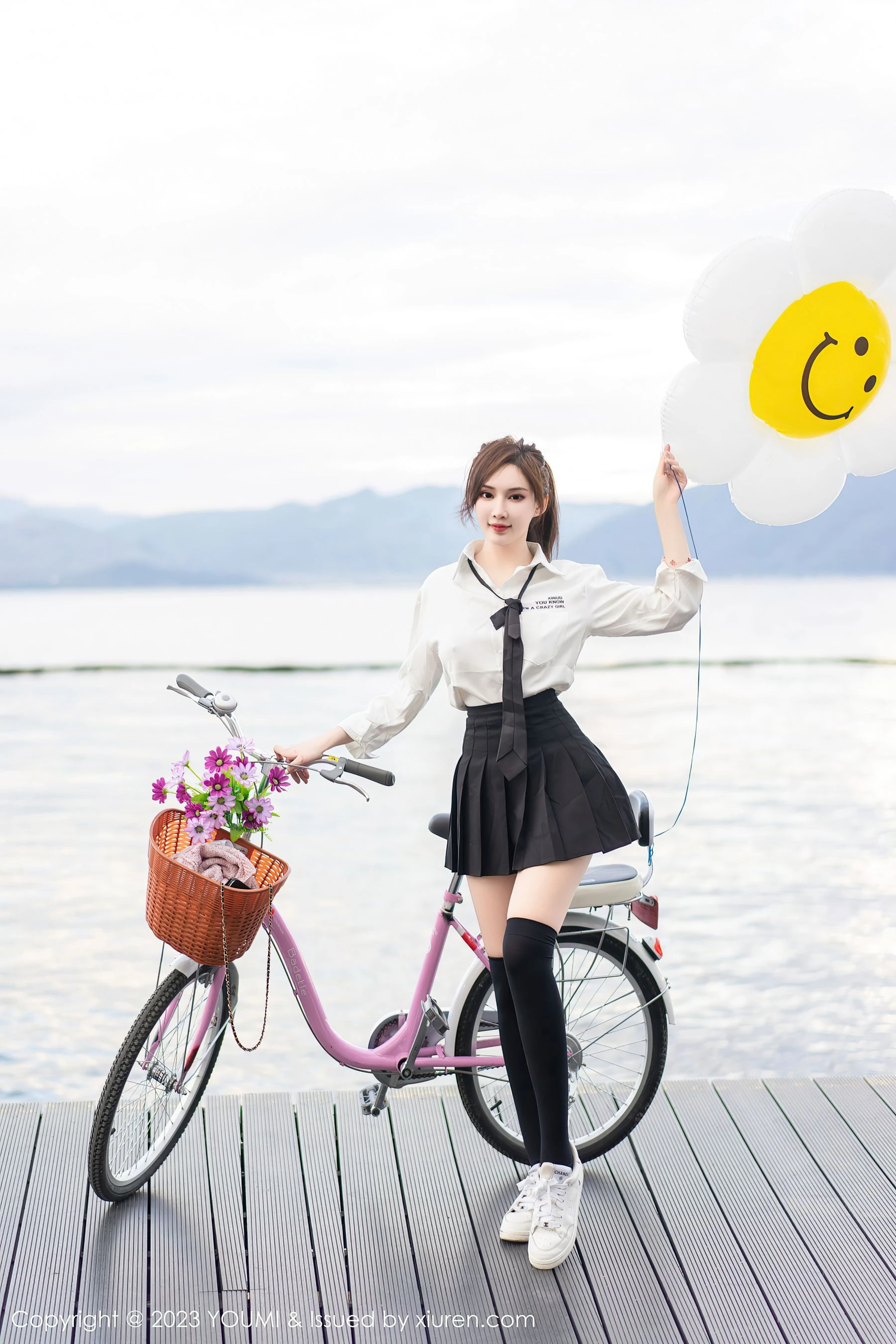 尤蜜荟 VOL.903 Carol周妍希 短裙美臀第32张