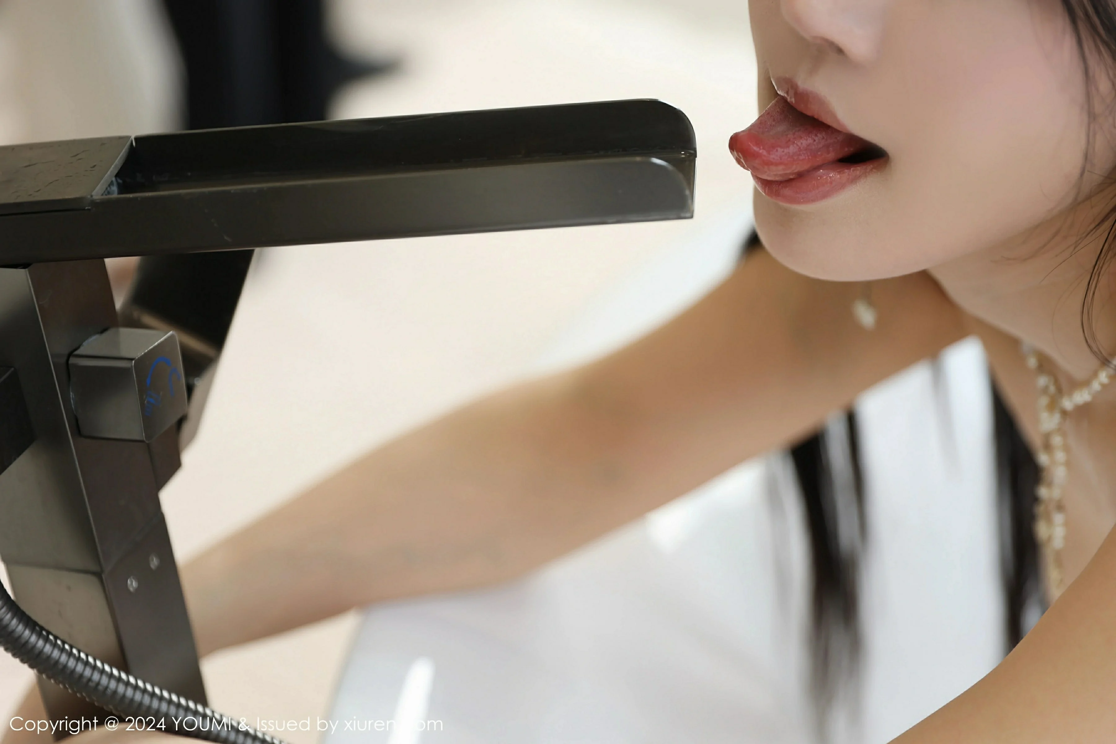  尤蜜荟 VOL.1101 心上可Flora [60P]第18张