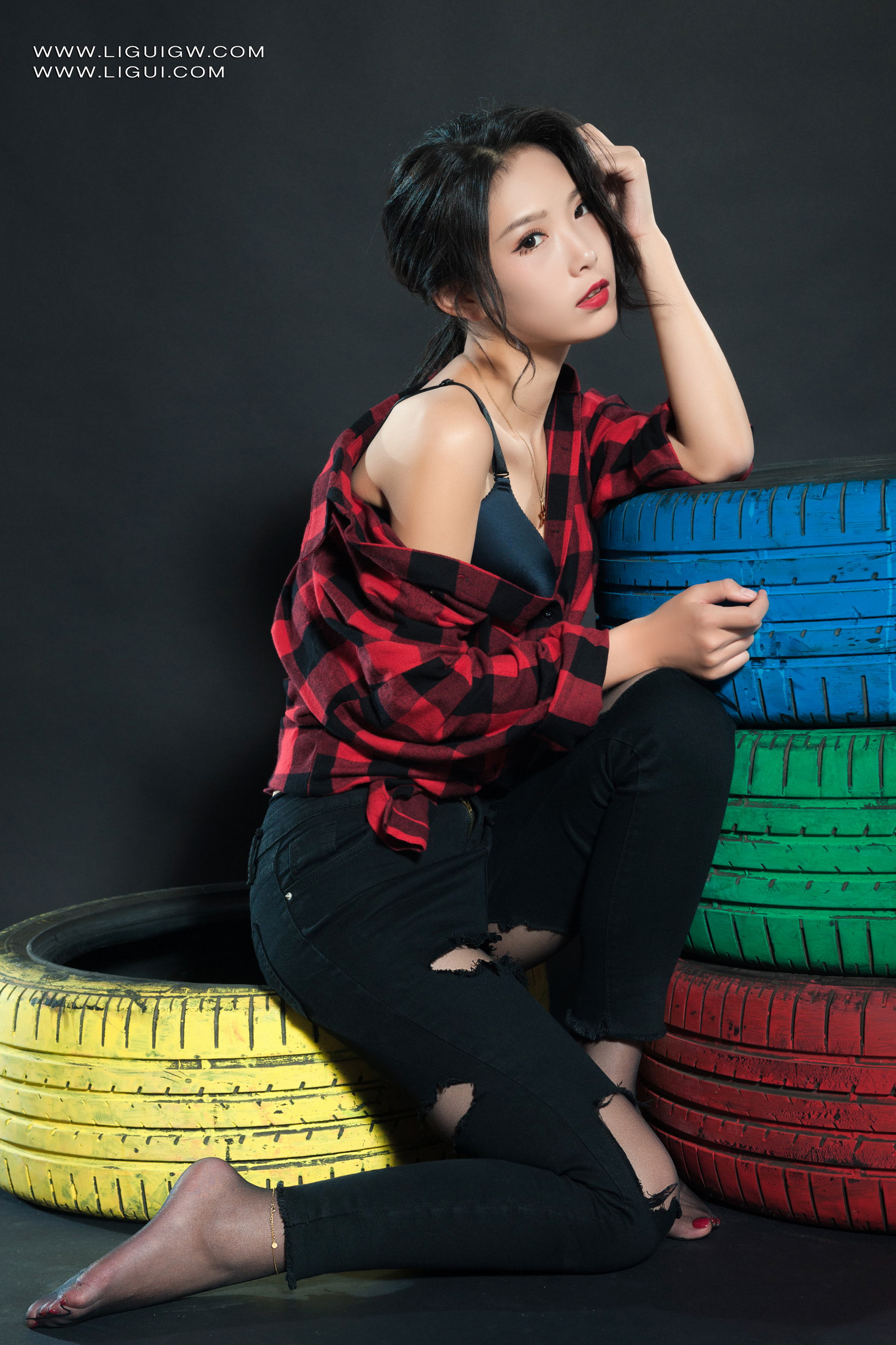 [Ligui丽柜] 2025.11.03《红与黑的激情碰撞》维拉 Weila第12张